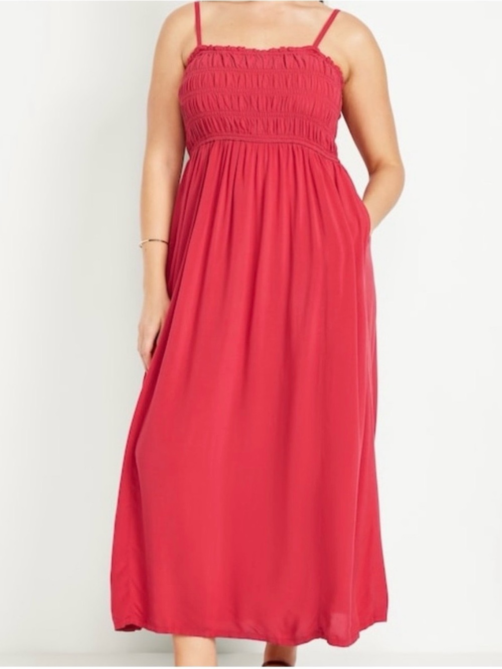 Old Navy Women’s M Fit & Flare Sleeveless Maxi Dress in Torchlight
